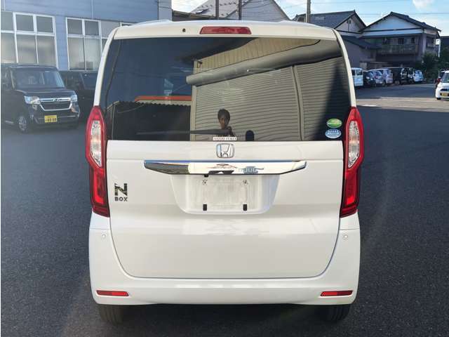 【車検】福井県福井市・鯖江市で年間8,000台の車検実績！予約制の60分車検もございます。お安く安心な国土交通省指定の自社工場完備で国家資格整備士が丁寧に車検整備を行います。