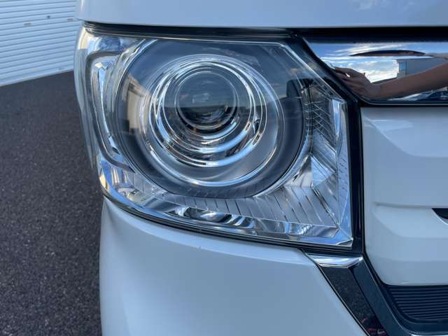 LED仕様のヘッドライトです。