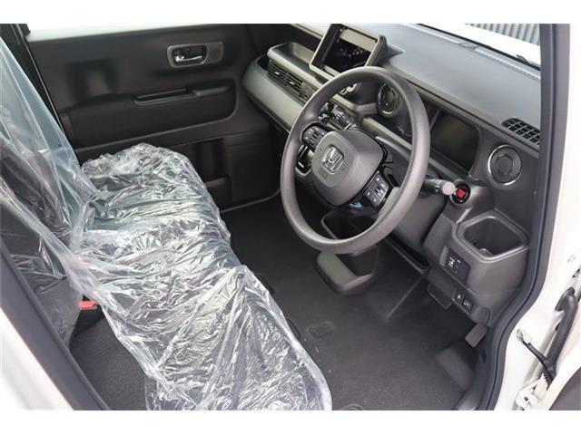 衝突軽減ブレーキなど安全性能の高いお車もご用意しております。詳細に関してはお問い合わせくださいませ。