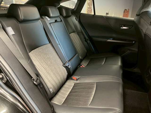車内もキレイで嫌な臭いもありません☆車内の臭い、汚れが気になる方は内装のスチームクリーナーも施工可能です♪