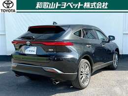 リフレッシュクリーニング「爽・快・車」施工！和歌ル山トヨペットの専門のスタッフが、独自の技術で一台一台丁寧に、内外装の清掃や除菌抗菌。下廻りやエンジンルームなど普段見えないところもキレイに仕上げます！