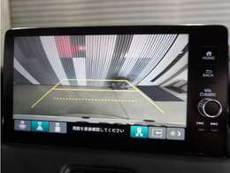 【バックカメラ】後退時も安心。リバース連動で画面が切り替わるのでとっても便利。