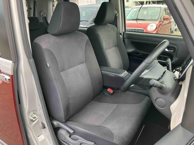 お支払い総額には、千葉県内登録の諸費用含む価格となります。希望番号費用やお届け納車費用、オプション費用は別途かかります。※ETC付き車はセットアップ費が別途2，750円かかります。