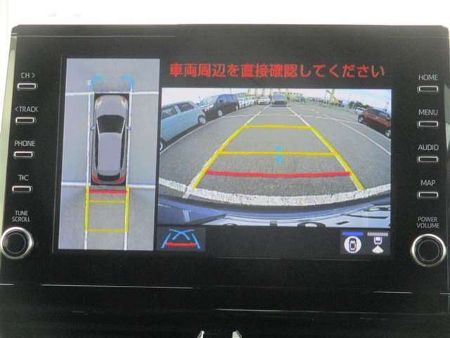 パノラミックビューモニター＆バックモニター♪車両の前後左右に搭載した4つのカメラの映像を合成し、車を真上から見ているような映像を表示♪