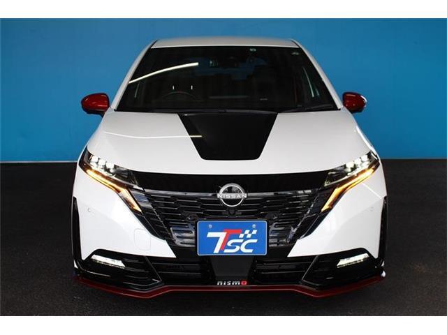 【LEDライト】通常のハロゲンライトに比べて何倍も明るく暗い夜道も安心です！消費電力が少ないのでバッテリーの負担も少なく、白く明るいライトは見た目もスタイリッシュです！