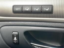 窓操作部の画像です。店舗にて現車の確認もいただけますので、お電話で在庫のご確認の上是非ご来店くださいませ！！！ワクワクするクルマ選びをご提案します！