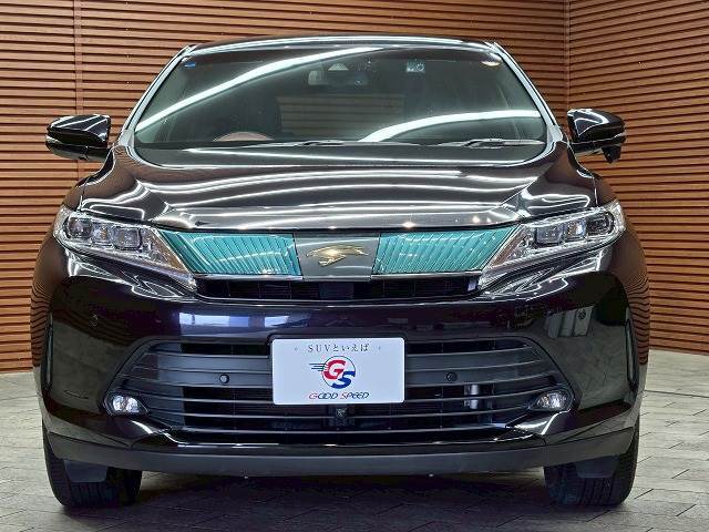 お車ご成約時の付帯率は驚きの90％OVER。GOOD　SPEED自慢のスーパーガラスコーティング。見違えるほどの輝きを放ち、納車後のメンテナンスも楽々。是非一度お試し下さい。