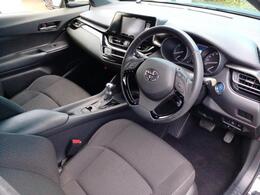 「この車の写真をもっと見たい」「状態が気になる」「この装備はついている？」どんな小さな疑問でもお気軽にお問い合わせください！