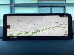 マツダコネクトはソフトウェアをアップデート出き常に最新のサービスを利用できるシステムです。ナビゲーション機能はもちろん、Bluetoothを利用してのハンズフリー通話も可能です。