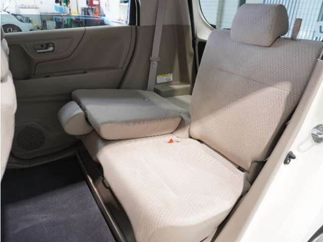 この度は当店の車両を御覧頂きましてありがとうございます。当店の販売車両はそのほとんどが自社での下取り車とデモカー（展示、試乗車）から構成され、安心してご購入いただけます。