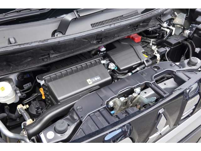 エンジンルーム内の状態も良好です。