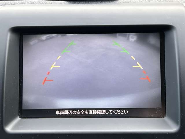 外装は、入庫の時点で隅々まで一度仕上てあります。お車を永く綺麗にお乗り頂く為に、ガラスの膜でラッピングをする様な特殊ガラス系ボディコーティングも取り扱いが御座いますので、お気軽にお声かけください。