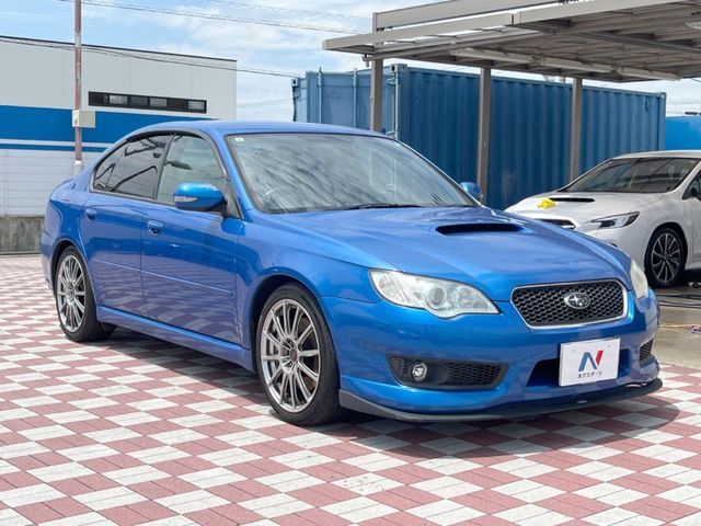 大好評のボディコーティング「弾スプラッシュコート」もご納車までに施工可能。通常のガラスコートと異なる、耐久年数6年の無機質ガラスコーティングが、ボディをキレイな状態に保ってくれます。