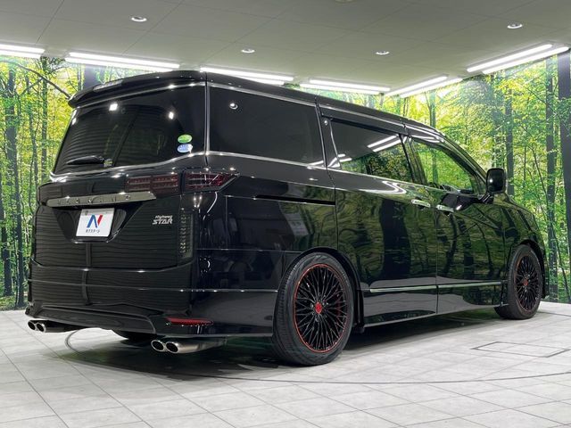 ☆全国のネクステージからお取り寄せが可能※！遠方の店舗に展示してあるクルマが気になる場合も、最寄りの店舗でご覧いただくことが可能です！是非私たちに要望をお聞かせください！※別途費用