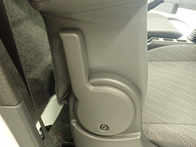 レバー操作で　手軽にリクライニングが可能です。