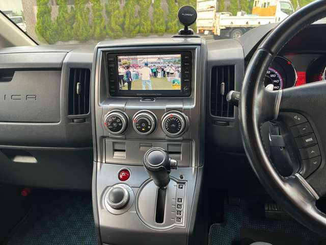 旧車・中古車！お車の事ならカーショップアズ♪【TEL(無料)　0078-6002-708147】自社工場完備なので、ご購入後のアフターフォローもお任せ下さい！