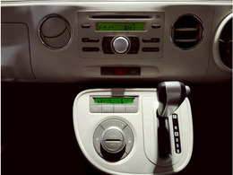 日本全国納車が可能です/遠方のお客様でも書類/お支払方法/ローン/保証/詳しくご説明いたします。