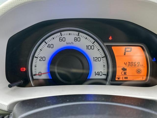 WECARSの店舗にはキッズコーナーがございます！お子様連れのお客様もごゆっくり車選びをお楽しみいただける空間です！