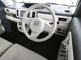 視界も広々で見晴らしの良い運転しやすいコックピットです。