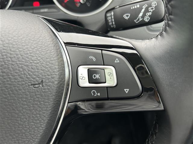 快適なドライブを楽しむための機能が装備されています！運転席から触れるので、使いやすいです！除菌プランいれていただくと、さらに清潔で安心していただけます！