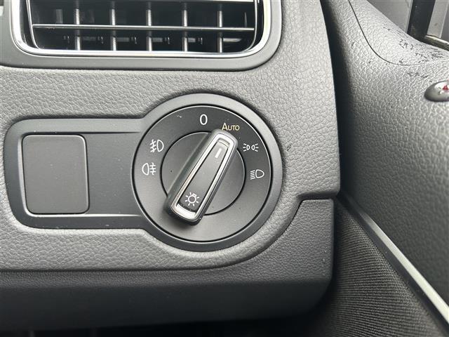 快適なドライブを楽しむための機能が装備されています！運転席から触れるので、使いやすいです！除菌プランいれていただくと、さらに清潔で安心していただけます！