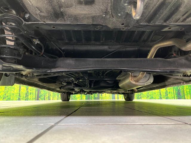 下回りがきれいなうちに、防錆加工の施工がオススメ。降雪地域はもちろん、沿岸部にお住いの方や、趣味でマリン・ウィンタースポーツをされる方にご好評いただいております。