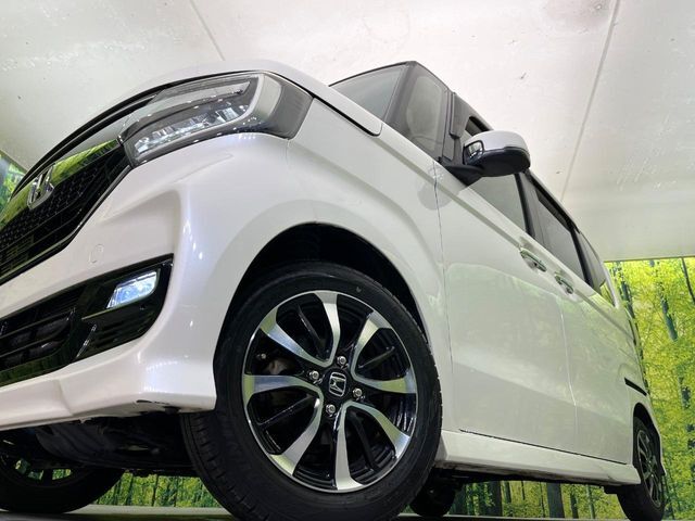 【純正14インチアルミホイール】外観にマッチした純正アルミホイールを装着しております。各種社外アルミホイールや、スタッドレスタイヤも取扱いしております。是非ご相談ください♪