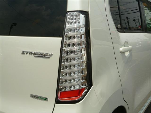 LEDテールライト！純正テールもございます！