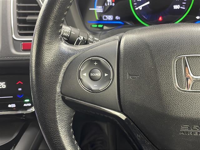 【運転席操作部】快適なドライブを楽しむための機能が装備されています！運転席から触れるので、使いやすいです！除菌プランいれていただくと、さらに清潔で安心していただけます！