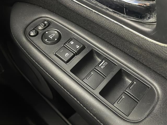 【窓操作部】軽い力で、窓を開けたり閉めたりすることができます！掲載箇所以外にご希望の写真がございましたら、お気軽にお問い合わせ下さい！メールや郵送でお送りさせていただきます。