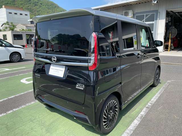 ♪　日産テクニカルスタッフが責任を持って車の隅々まで点検整備します！安心出来る車を届けます！　♪