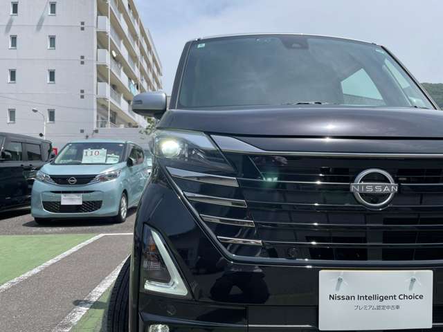 ☆　【LEDヘッドライト】　悪天候や夜間走行時も良好な視界を確保し安心して運転できる高輝度LEDヘッドライトを装備！点灯速度が早く、消費電力も抑えられています　☆