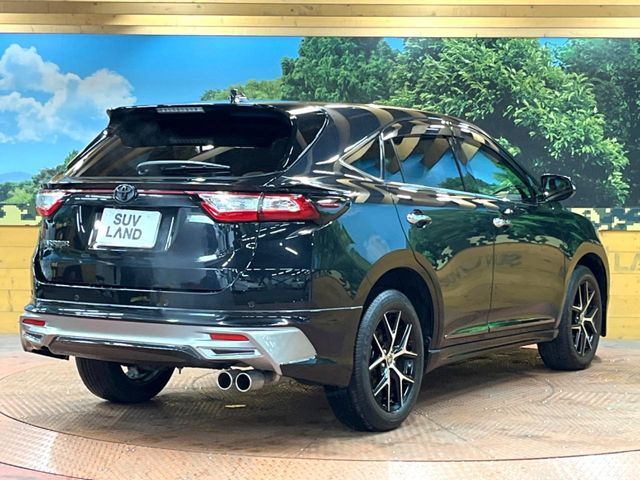 ☆全国のネクステージからお取り寄せが可能※！遠方の店舗に展示してあるクルマが気になる場合も、最寄りの店舗でご覧いただくことが可能です！是非私たちに要望をお聞かせください！※別途費用