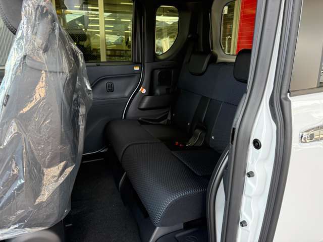 九州運輸局認定の民間車検工場を完備しておりますので、車検・点検もお任せ下さい！