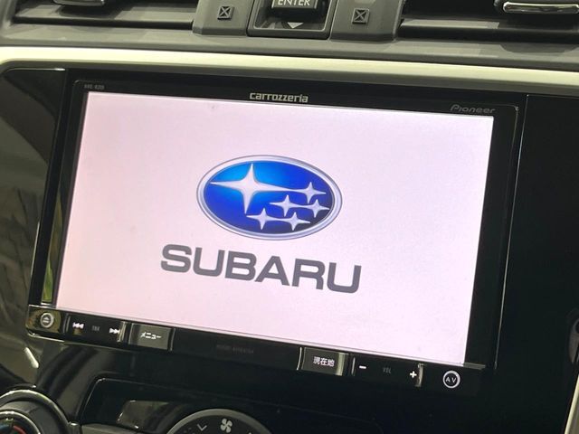 【純正ナビ】人気の純正ナビを装備。オーディオ機能も充実しており、Bluetooth接続すればお持ちのスマホやMP3プレイヤーの音楽を再生可能！毎日の運転がさらに楽しくなります！！