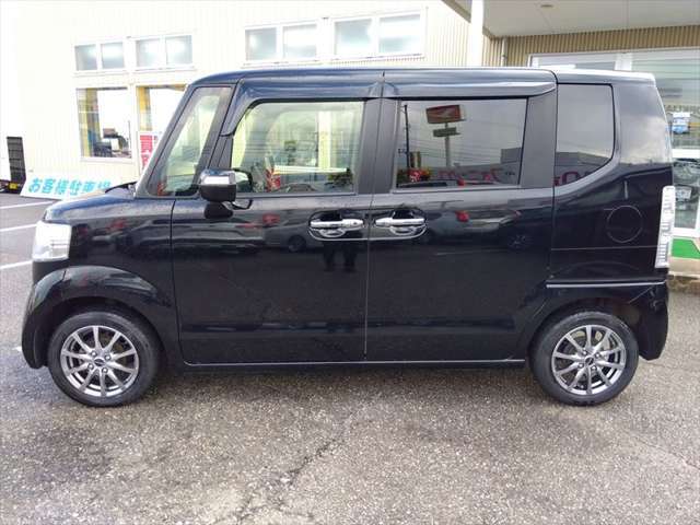 ナビ Bluetooth ビルトインETC フリップダウンモニター ドライブレコーダー バックカメラ 両側パワースライドドア シートヒーター HIDライト オートライト ヒーテッドドアミラー アイドリングストップ 試乗OK 禁煙車