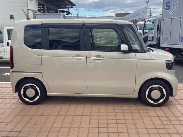 ホンダカーズ博多ならでは一台を自信を持ってお届け致します♪