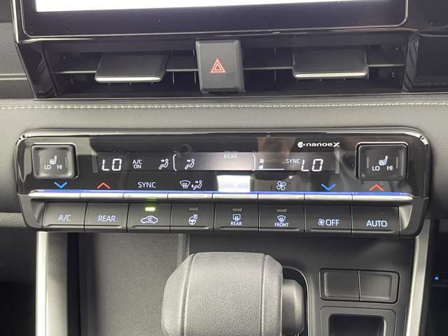 【運転席操作部】快適なドライブを楽しむための機能が装備されています！運転席から触れるので、使いやすいです！除菌プランいれていただくと、さらに清潔で安心していただけます！