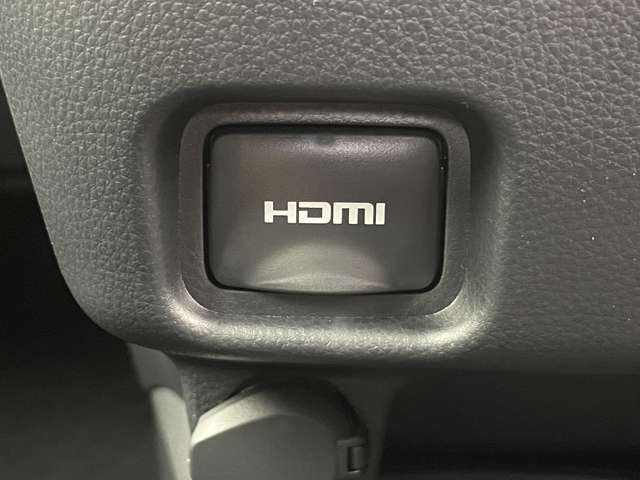 【運転席操作部】快適なドライブを楽しむための機能が装備されています！運転席から触れるので、使いやすいです！除菌プランいれていただくと、さらに清潔で安心していただけます！