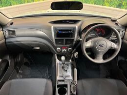 グループ総在庫数約30，000台！！全国の系列店からメーカー・車種問わずご紹介出来るので、あなたにピッタリのお車が見つかるはずです♪まずはお問い合わせ下さい☆