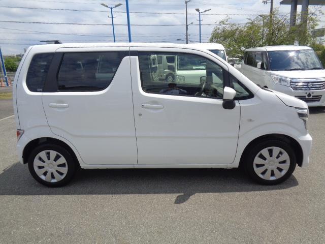お住まいの地域にご希望の車種がなければお問い合わせください。中古車のみならず、新車・整備・自動車保険（任意保険）のことなど車の事は何でもお問い合わせください。親切丁寧をモットーにお答えいたします。