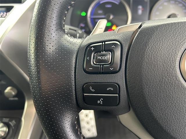 【運転席操作部】快適なドライブを楽しむための機能が装備されています！運転席から触れるので、使いやすいです！除菌プランいれていただくと、さらに清潔で安心していただけます！