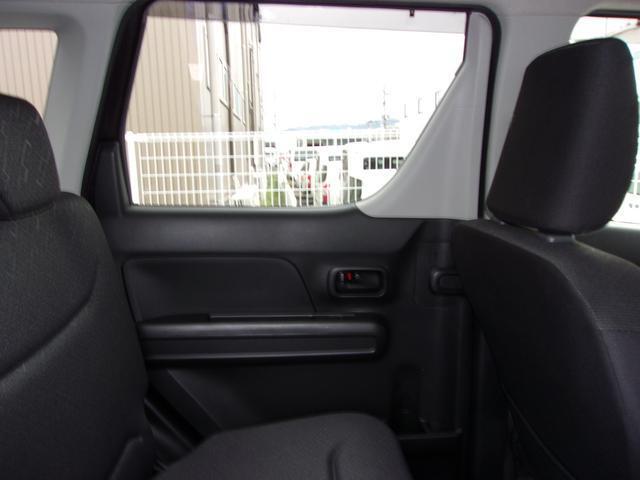 ご購入後も安心　全車保証付のお車を取り揃えております！お車を見て触って比べて頂けます。