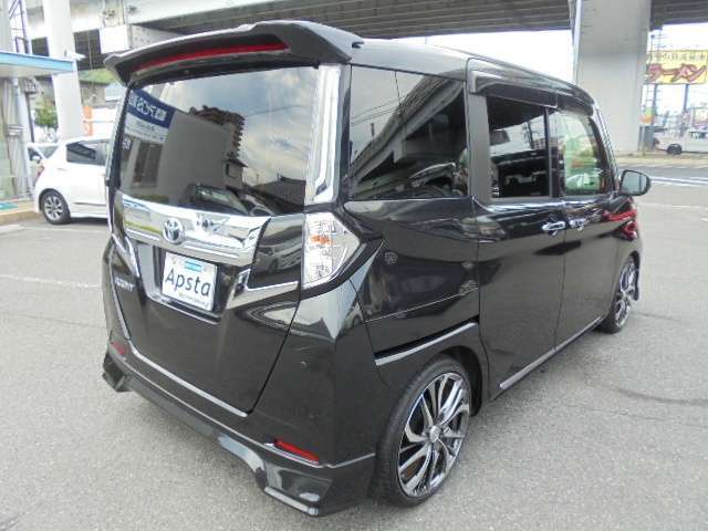 そのほか各種メーカー色々在庫しております。全店舗在庫200台。お探しの車きっと見つかります。