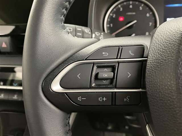 現車確認をお願いいたします。自信を持ってお届けできる1台です。
