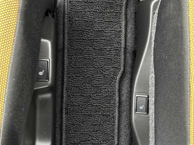 乗って触って体感してみてください！！そう！！フィーリングを感じ取ってください！　車両はお客様をまっていますよ！当社車両の一部は試乗可能です。お気軽にスタッフまでご相談ください！