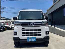 創業以来、当社ではたくさんのお車の整備をまかせて頂き、より豊かなかーライフをお客様に過ごしていただけるよう日々技術の向上に努めてまいりました。