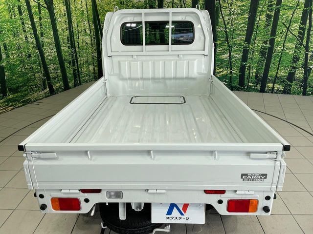 積み下ろしのしやすいデッキにはたっぷりと荷物を積み込んでいただけます。遊びから仕事まで、様々なシーンで頼れます♪