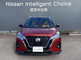 キックスの正面からの画像です。当店は全車　整備・保証付なので安心してご検討頂けます。次の画像でもお待ちしております。