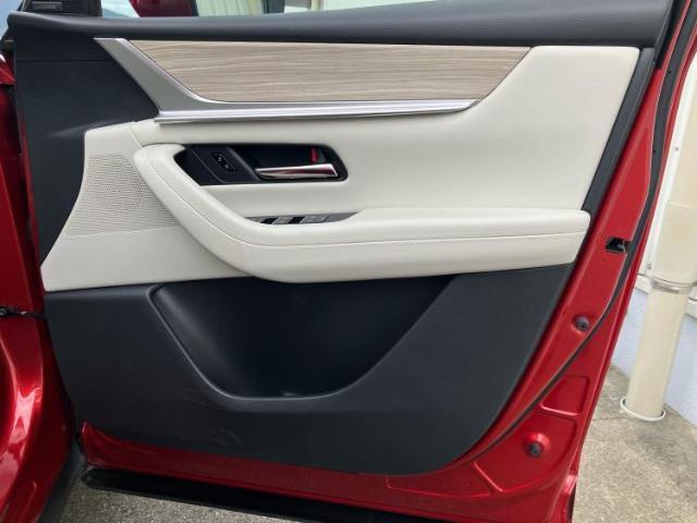 WECARSの在庫ページをご覧いただき誠にありがとうございます！WECARSは「お客様第一」をモットーにお客様のカーライフを全力でサポートいたします！